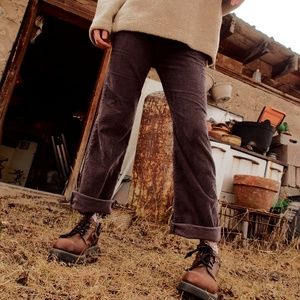 Levi Corduroy gray straight legged jeans